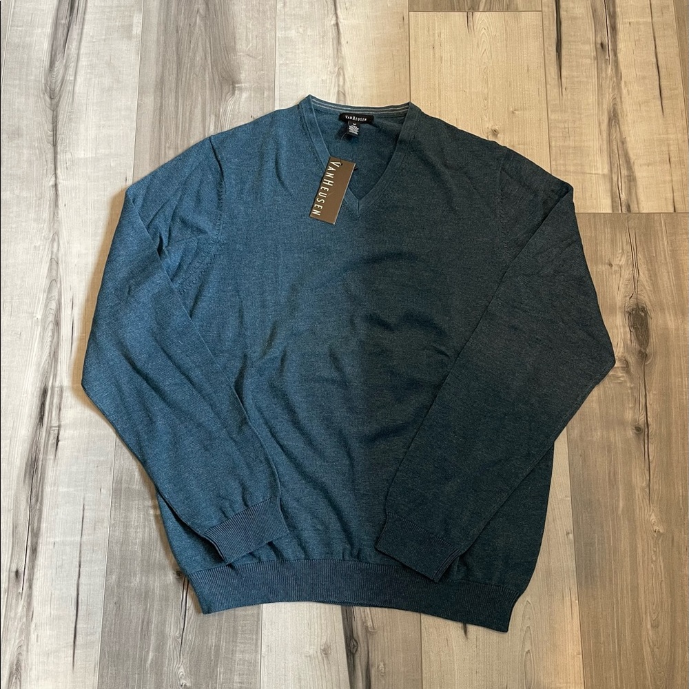 Van Heusen Men’s Sweater